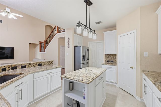 15033 Snowshill Drive, Frisco, TX 75035