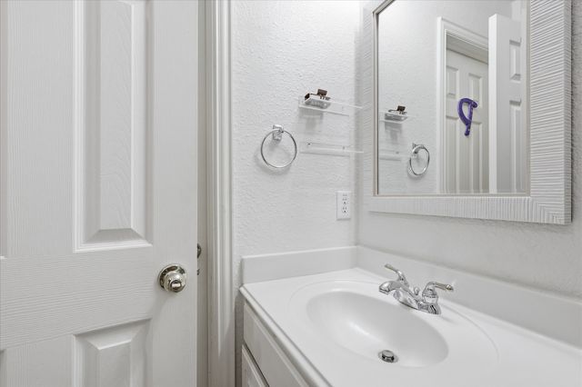 15033 Snowshill Drive, Frisco, TX 75035