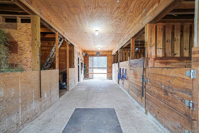 168 Brookfield Avenue, Center Moriches, NY 11934