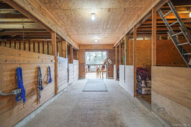 168 Brookfield Avenue, Center Moriches, NY 11934