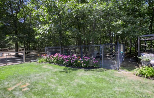 168 Brookfield Avenue, Center Moriches, NY 11934