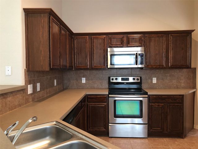 5004 Diamond Peak Court, Mckinney, TX 75071
