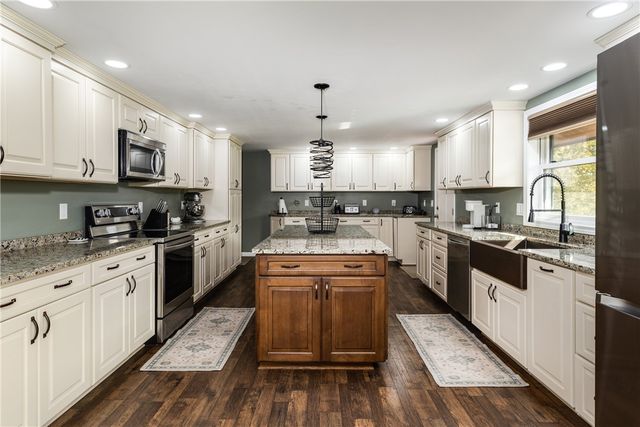 164 East Sullivanville Road, Veteran, NY 14845