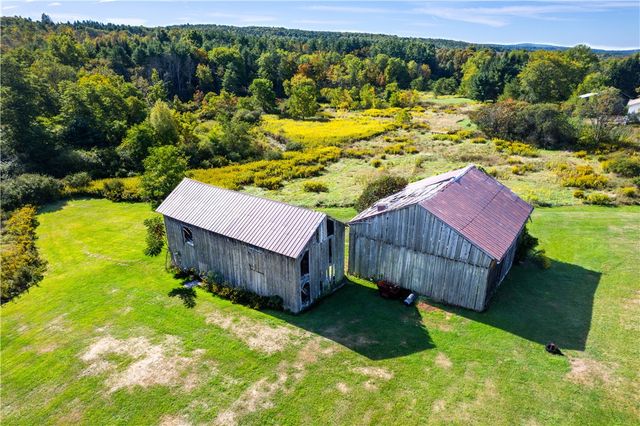 164 East Sullivanville Road, Veteran, NY 14845