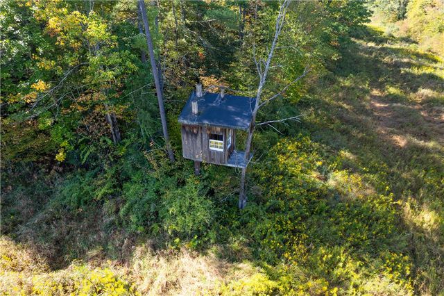 164 East Sullivanville Road, Veteran, NY 14845