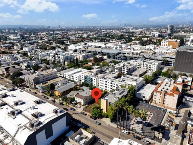 1449 N Bronson, Los Angeles, CA 90028