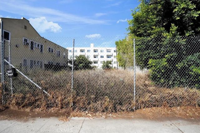 1449 N Bronson, Los Angeles, CA 90028