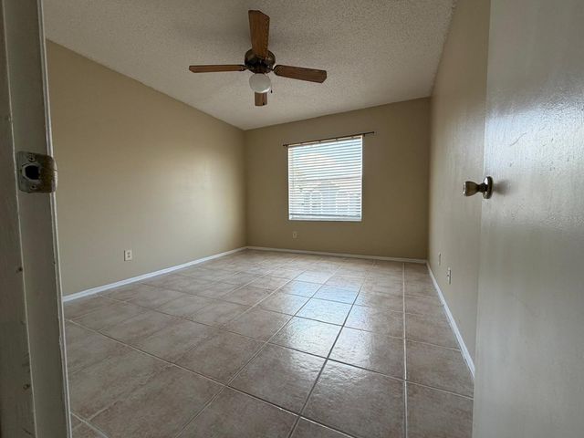 4240 PERSHING POINTE PLACE 7, Orlando, FL 32822