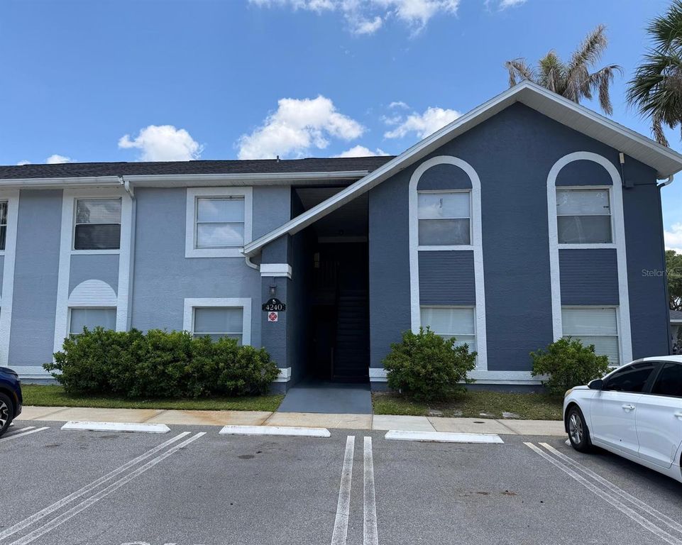 4240 PERSHING POINTE PLACE 7, Orlando, FL 32822