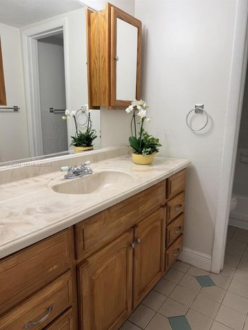 1910 W 56th Street 3312, Hialeah, FL 33012