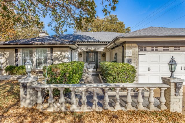 116 Montreal Drive, Hurst, TX 76054