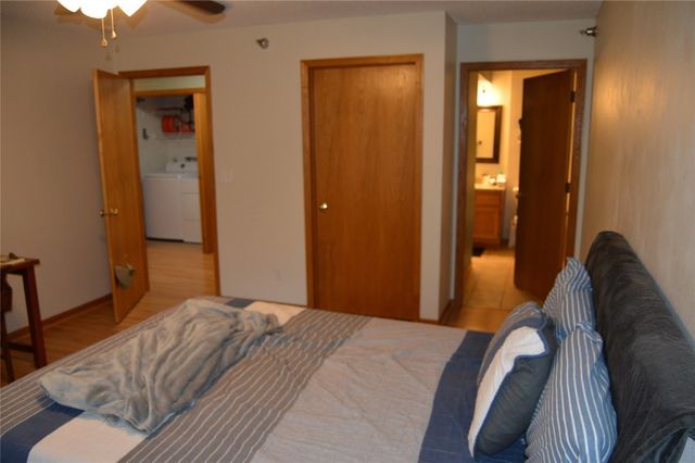 454 West Side Drive, Iowa City, IA 52245