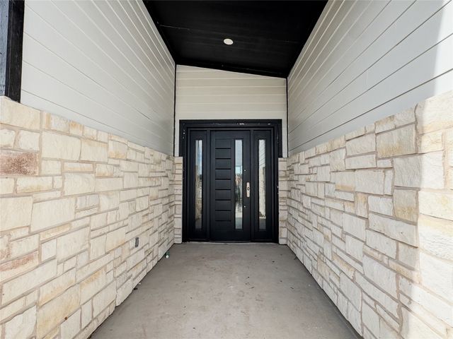 340 Lucy Road, Greenville, TX 75402