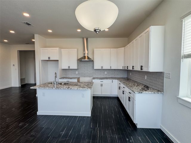 340 Lucy Road, Greenville, TX 75402