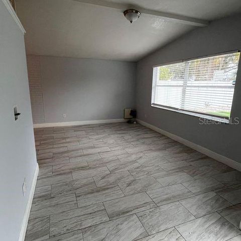 8714 N LINDA, Tampa, FL 33604