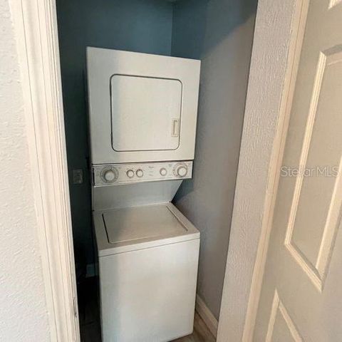 8714 N LINDA, Tampa, FL 33604