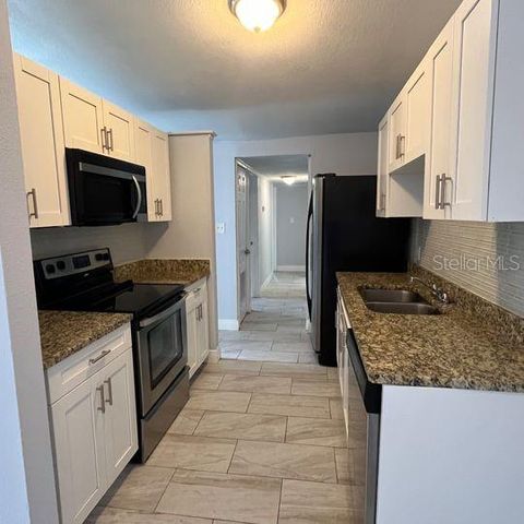 8714 N LINDA, Tampa, FL 33604