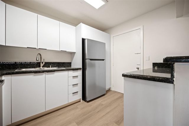 8107 SW 72nd Ave 413E, Miami, FL 33143