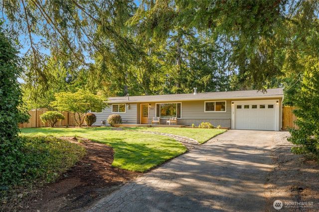 9121 228th Street SW, Edmonds, WA 98026