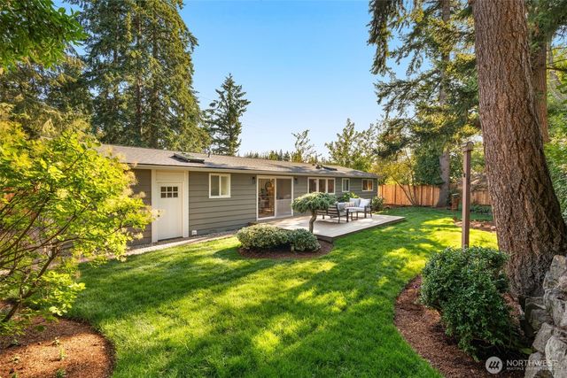 9121 228th Street SW, Edmonds, WA 98026