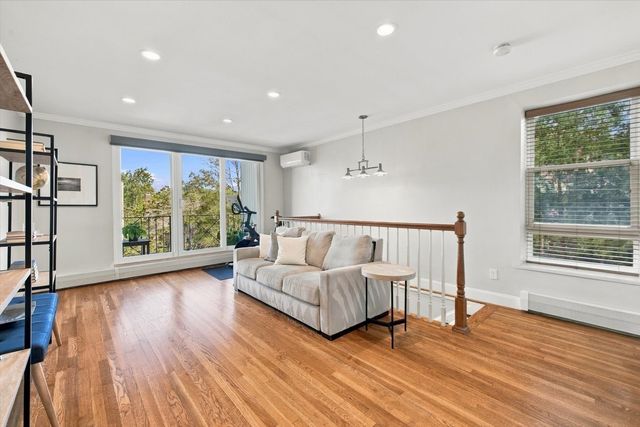 16 Addington 21, Brookline, MA 02445