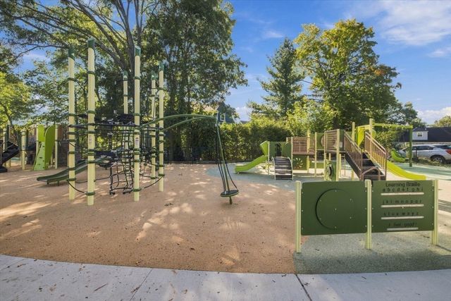 16 Addington 21, Brookline, MA 02445