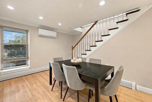 16 Addington 21, Brookline, MA 02445