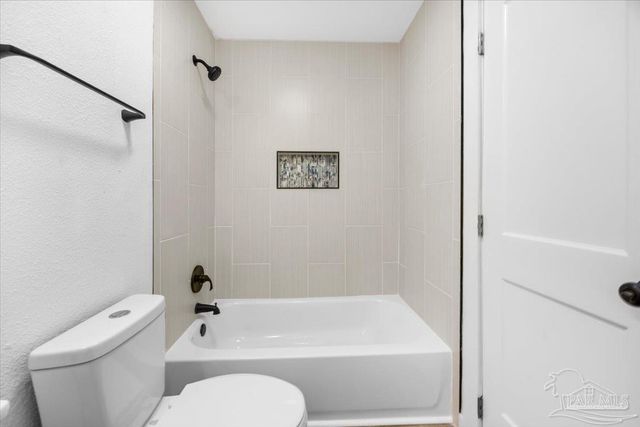 7065 Ben Sasser Dr, Pensacola, FL 32526