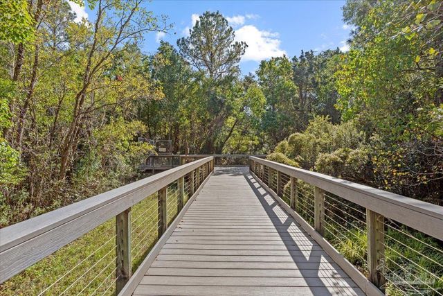 7065 Ben Sasser Dr, Pensacola, FL 32526