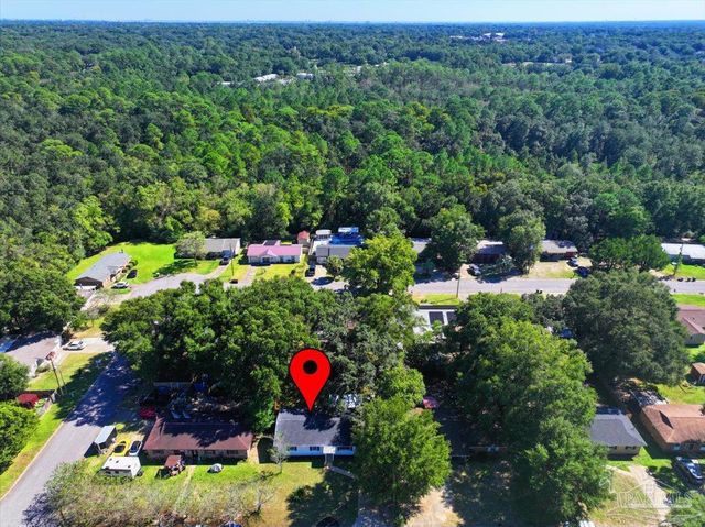 7065 Ben Sasser Dr, Pensacola, FL 32526