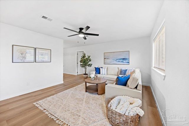 7065 Ben Sasser Dr, Pensacola, FL 32526