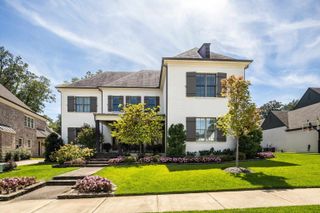9079 WINSTON WOODS CIR N, Germantown, TN 38139