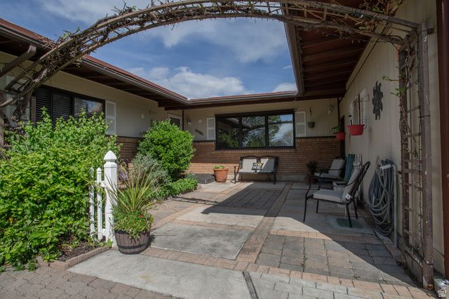 2610 N 325 W, Sunset, UT 84015