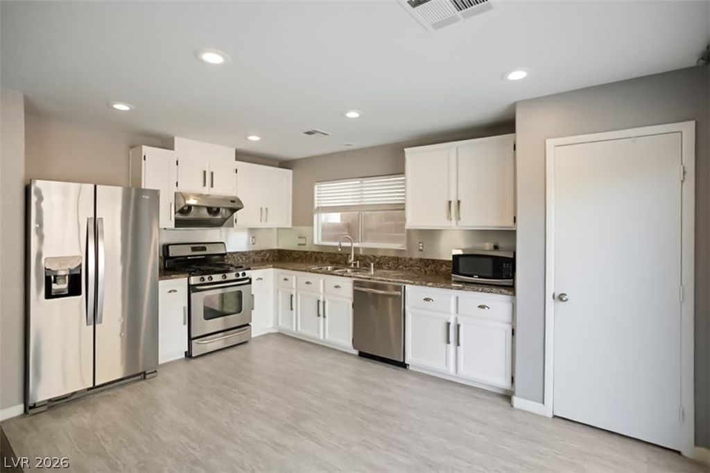 932 PURDY LODGE Street, Las Vegas, NV 89138