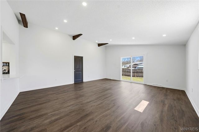 63 Lucerne Court, Cheektowaga, NY 14227