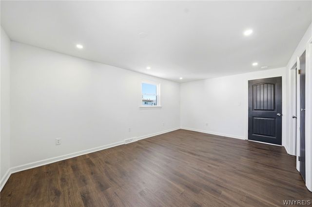 63 Lucerne Court, Cheektowaga, NY 14227