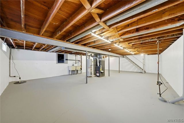 63 Lucerne Court, Cheektowaga, NY 14227