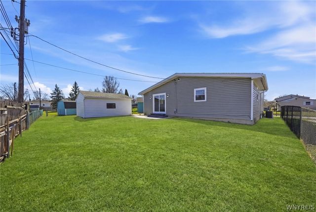 63 Lucerne Court, Cheektowaga, NY 14227