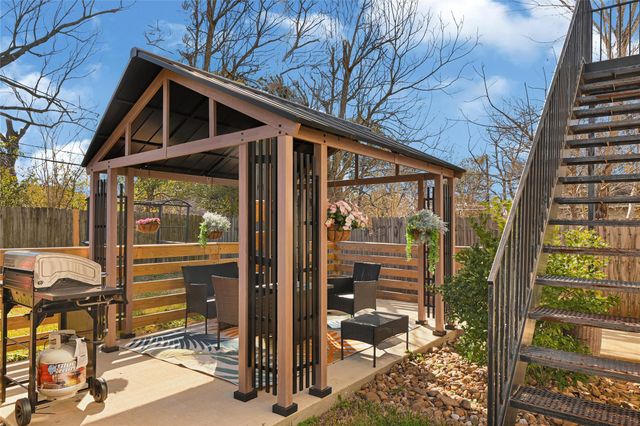 1314 Avenue K, South Houston, TX 77587