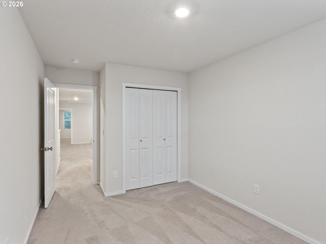 5808 Ne 80TH Ct, Vancouver, WA 98662