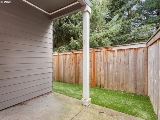 5808 Ne 80TH Ct, Vancouver, WA 98662