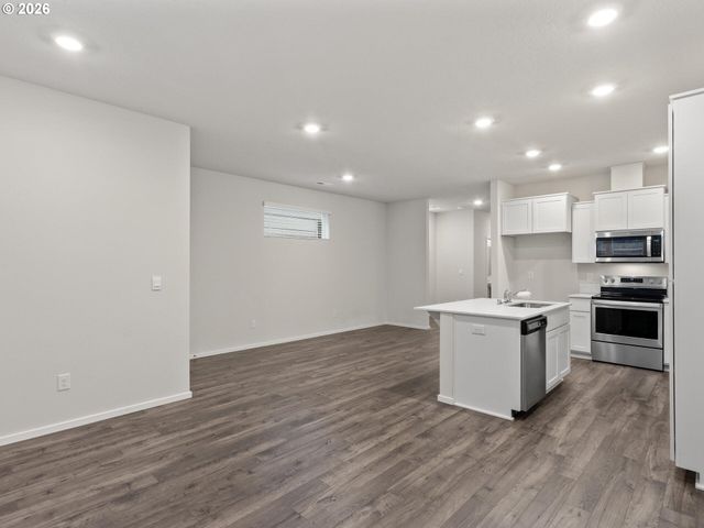 5808 Ne 80TH Ct, Vancouver, WA 98662