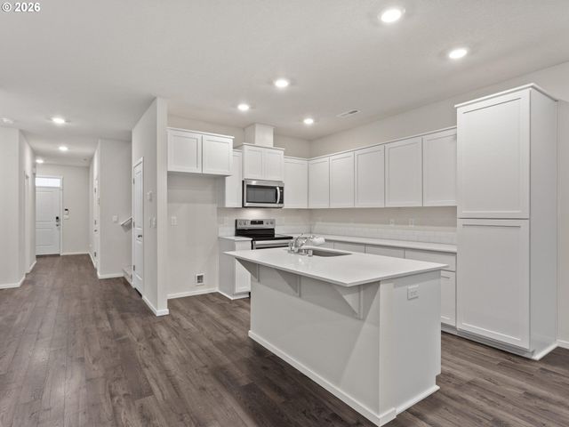 5808 Ne 80TH Ct, Vancouver, WA 98662