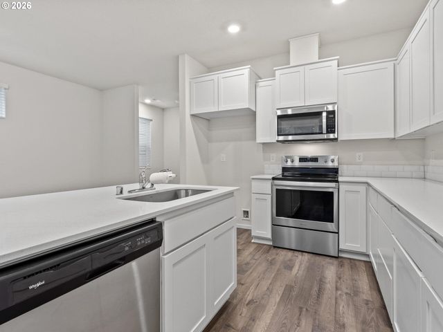 5808 Ne 80TH Ct, Vancouver, WA 98662