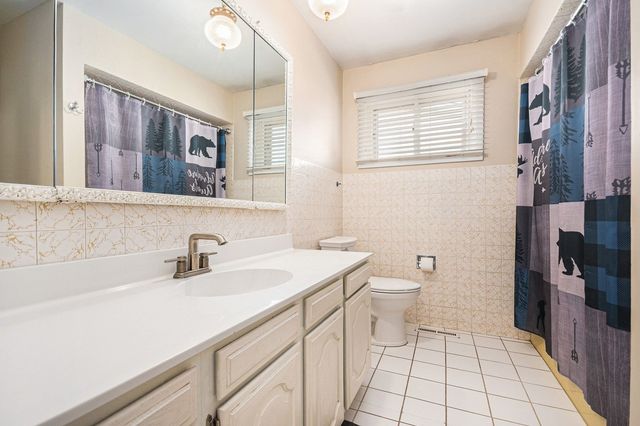 97 N Kenilworth Avenue, Glen Ellyn, IL 60137