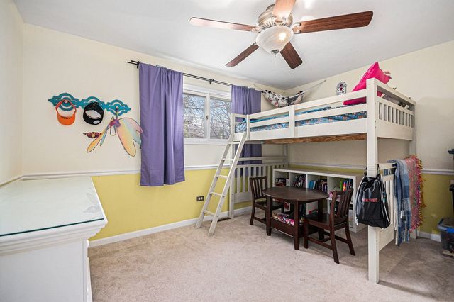 97 N Kenilworth Avenue, Glen Ellyn, IL 60137