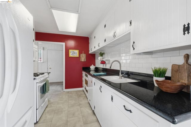 595 E Jackson St, Sonora, CA 95370