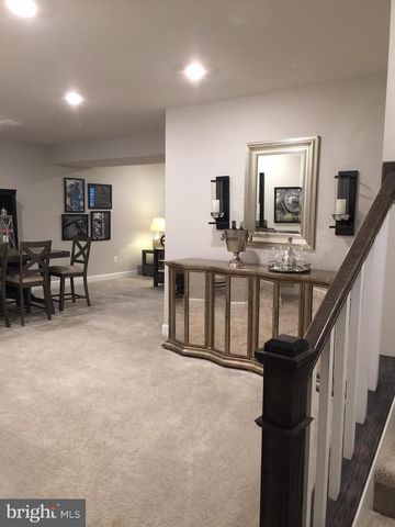 503 CLIFF LN, Malvern, PA 19355