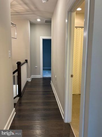 503 CLIFF LN, Malvern, PA 19355