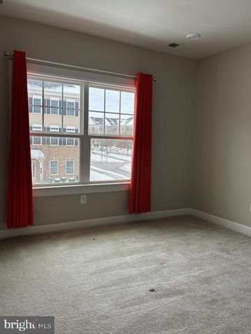 503 CLIFF LN, Malvern, PA 19355